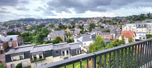 Rouen-Gare : Appartement (3e & dernier E) de 57 m² avec Terrasse 70 m²,1 CH, Gge, cave et vue panoramique ...!