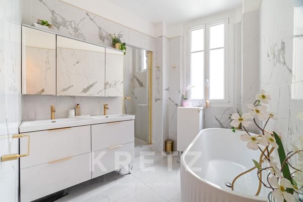 Appartement haussmannien avec balcon filant – Place Félix Éboué, Paris 12ᵉ