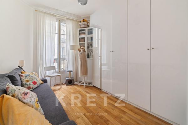 Appartement haussmannien avec balcon filant – Place Félix Éboué, Paris 12ᵉ
