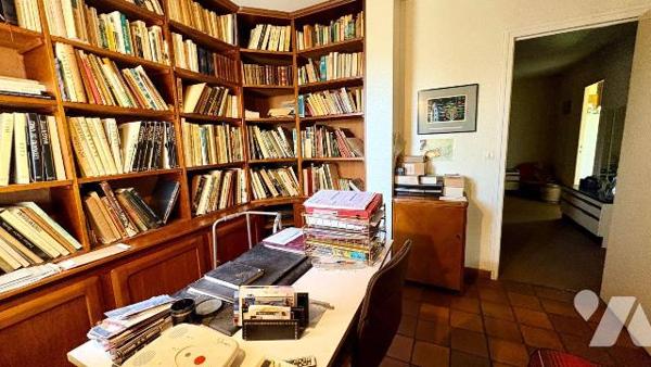 Située à La Ferté-Imbault (41300), dans un environnement calme et préservé des regards, cette a...