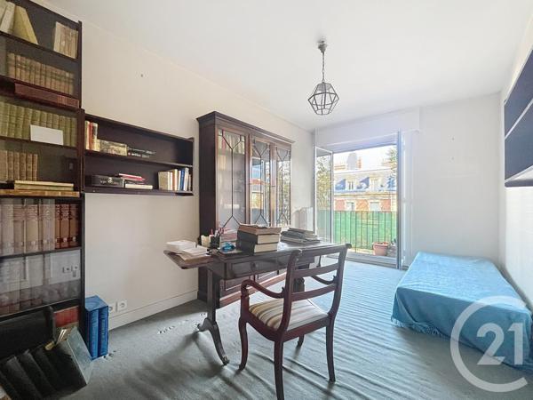 Appartement F5 à vendre  5 pièces - 110,39 m2 VILLE D AVRAY - 92