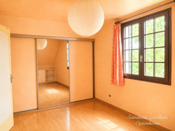 Maison à vendre 8 pièces GRAND CAMP (27)