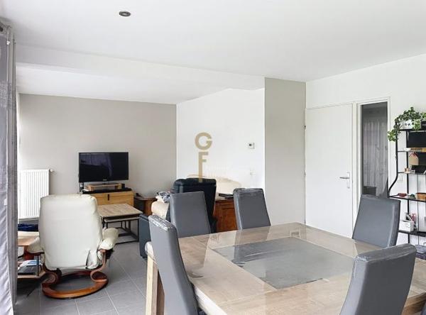 Maison mitoyenne 1 côté Tourcoing Secteur Tourcoing-Neuville en Ferrain 98 m²