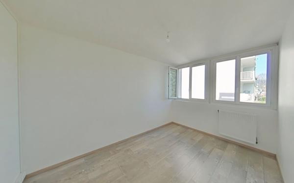 Appartement à louer    3 pièces •  Romans-sur-Isère