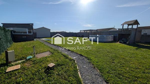 TERRAIN 548 M² CONSTRUCTIBLE VIABILISE ET ENTIERMENT CLOS AVEC MOBIL HOME EPANNES 79270