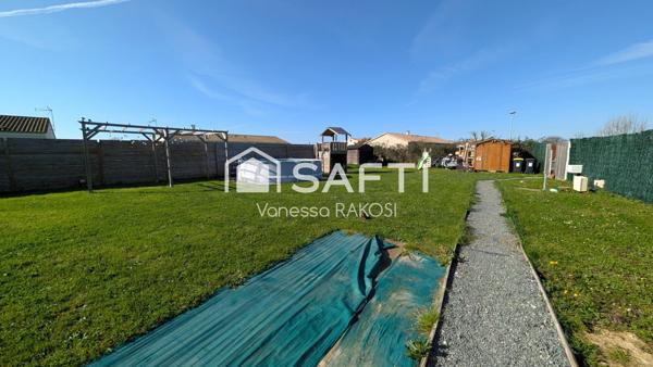 TERRAIN 548 M² CONSTRUCTIBLE VIABILISE ET ENTIERMENT CLOS AVEC MOBIL HOME EPANNES 79270