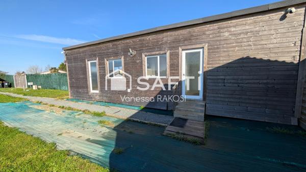 TERRAIN 548 M² CONSTRUCTIBLE VIABILISE ET ENTIERMENT CLOS AVEC MOBIL HOME EPANNES 79270