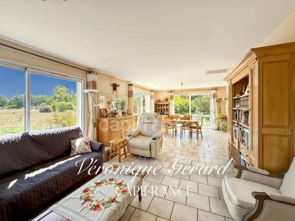 Plain-Pied Lumineux de 2008 avec 4 chambres