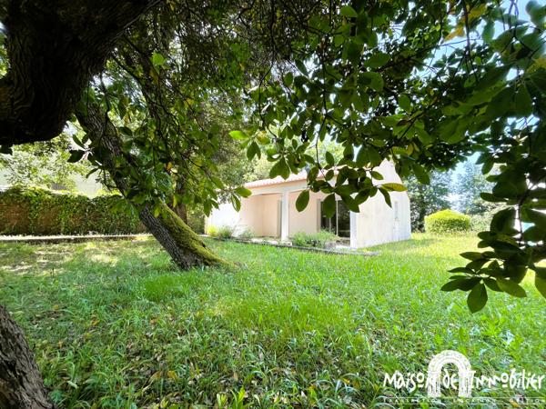 VENTE PLAIN PIED - 3 PIECES - JARDIN BOISE - 15MN PLAGE - PROCHE ROYAN