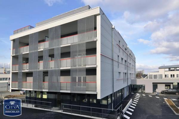 Appartement à louer 2 pièces 48.2m² Laval (53000)