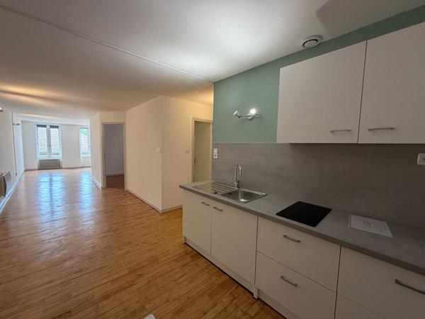 Appartement lumineux de 55 m² à louer à Louhans rue des dodanes
