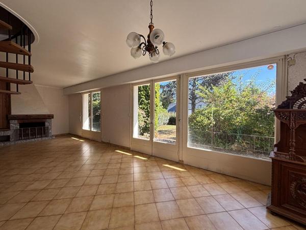 Bilgroix! Propriété à rénover avec jardin arboré