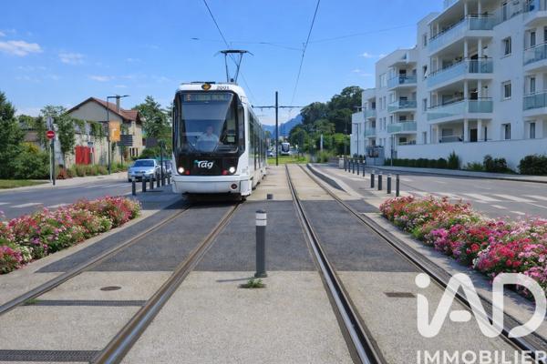 Appartement à vendre 2 pièces 46 m² Saint-Égrève
