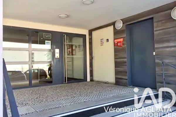 Appartement à vendre 2 pièces 46 m² Saint-Égrève