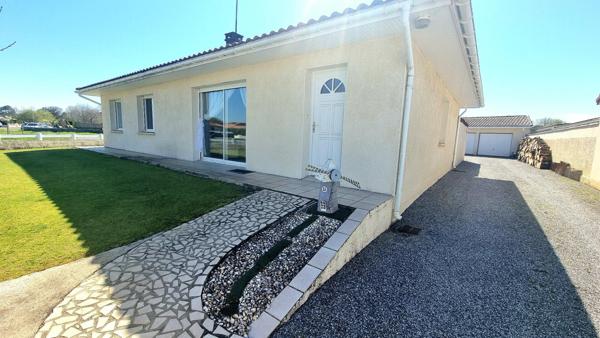 Maison familiale 114 m² avec piscine, 3 chambres, 3 garages, terrain 780 m²