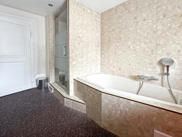 Fegersheim (67640) TRÈS BEL APPARTEMENT 6 PIÈCES