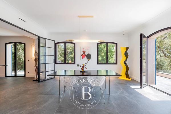 Grasse, Villa 4 Chambres -  459 m² à vendre