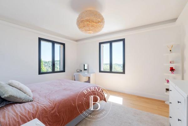 Grasse, Villa 4 Chambres -  459 m² à vendre