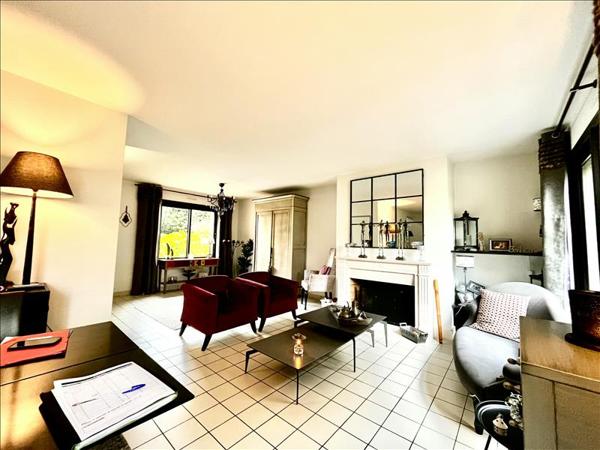 Maison à vendre |  Orvault |  8 pièces | 162 m²