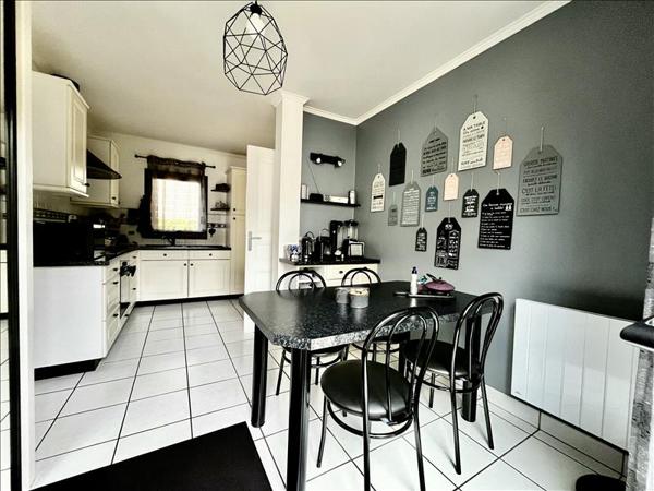 Maison à vendre |  Orvault |  8 pièces | 162 m²