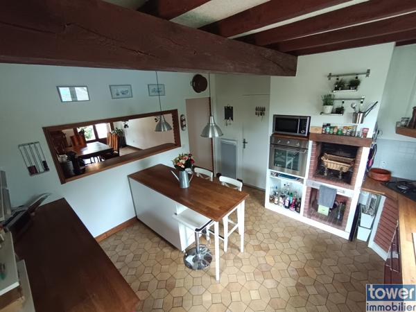 Maison
                                                                                                                                                                                                                                                                                                                        4 pièce(s)                                                                                                                                                                                                          3 chambre(s)                                                                                                                                                                                                          128  m²