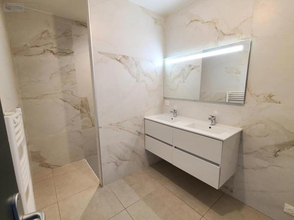 Maison à vendre à Pierrelatte dans la Drôme (26700), ref : 26060-822