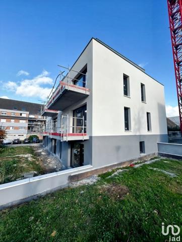 Appartement 4 pièces de 85 m² à Ifs (14123)