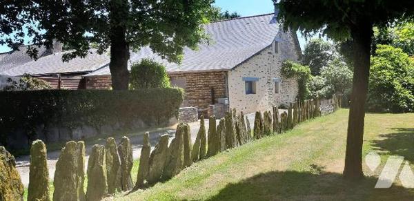 LA GACILLY, Maison d'habitation - A seulement 5 minutes de LA GACILLY, découvrez cette authenti...