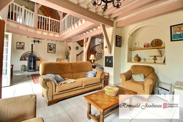 Propriété de 180 m² 10 minutes de VOVES