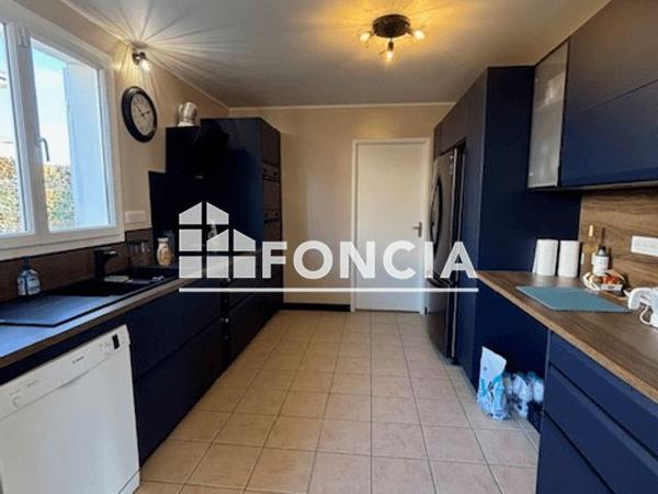 Location Maison 5 pièces 118 m² - 22 RUE LE CLOS BELLE PAULE Cepet 31620