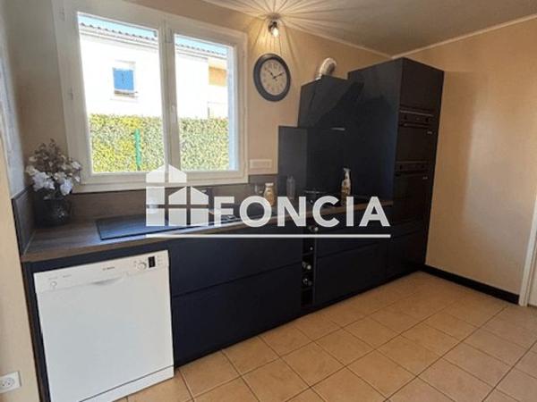 Location Maison 5 pièces 118 m² - 22 RUE LE CLOS BELLE PAULE Cepet 31620