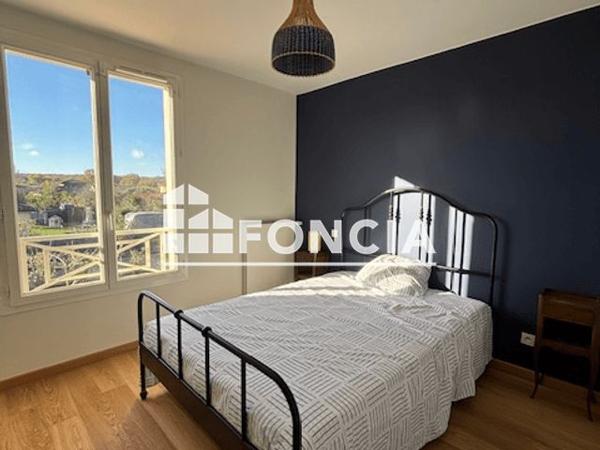 Location Maison 5 pièces 118 m² - 22 RUE LE CLOS BELLE PAULE Cepet 31620