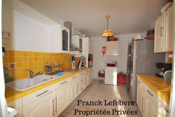 Elne, villa 4 pièces de 105 m2 dans quartier résidentiel