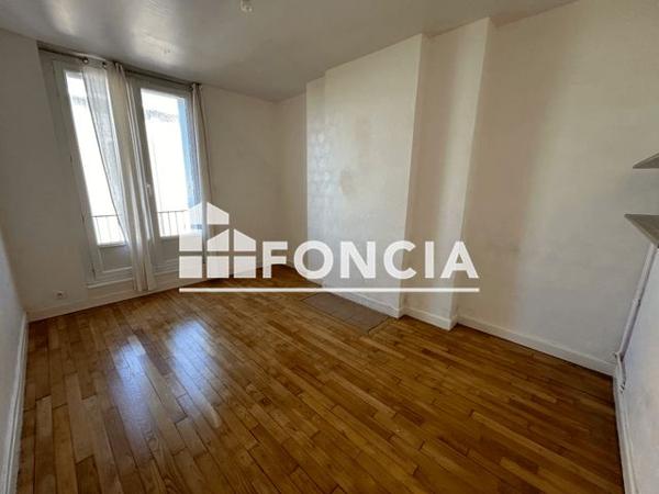 Location Appartement 5 pièces 117.1 m² - 54 RUE JEAN MACE Brest 29200