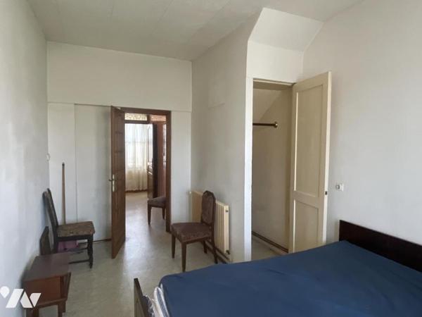 LILLE – Maison de 164 m² | 4 chambres + bureau | Cour intérieure | Fort potentiel