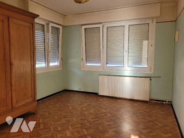 CENTRE DE ROSENDAEL ! L'office Notarial RD2LA vous propose en exclusivité cette grande MAISON d...