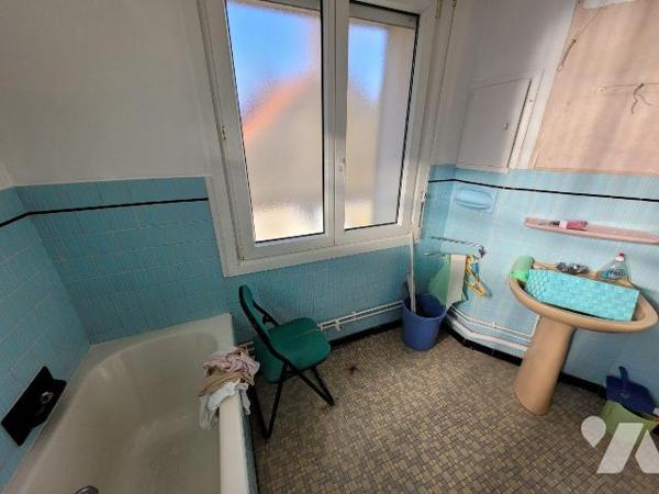 CENTRE DE ROSENDAEL ! L'office Notarial RD2LA vous propose en exclusivité cette grande MAISON d...