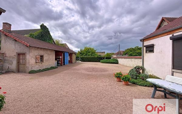 Appartement à louer    3 pièces • 61,82 m2 Commentry