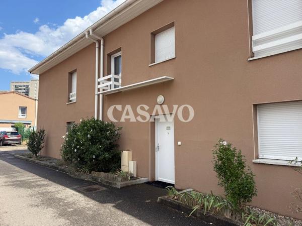 Vente Maison 4 pièces de 75m² - 69200 Vénissieux