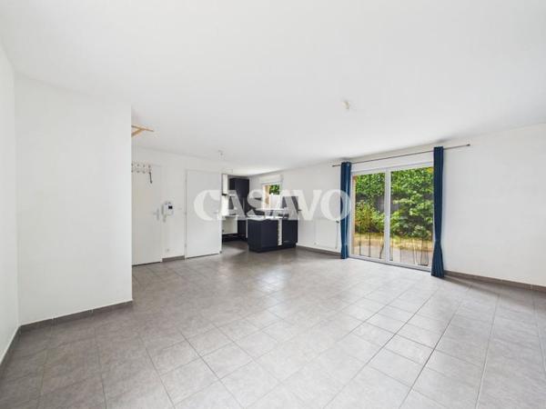 Vente Maison 4 pièces de 75m² - 69200 Vénissieux