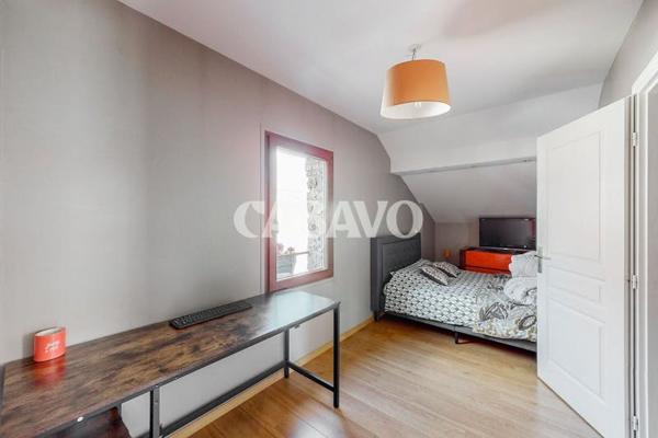Vente Maison 8 pièces de 200m² - 92240 Malakoff