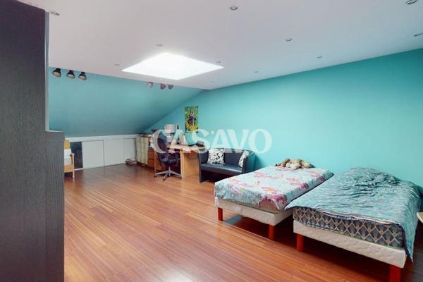 Vente Maison 8 pièces de 200m² - 92240 Malakoff