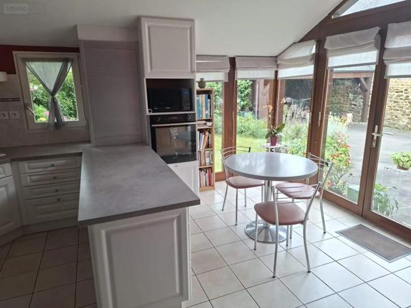 Achat - Maison Fougères 35300 11 pièces 220 m 2 500 m 2