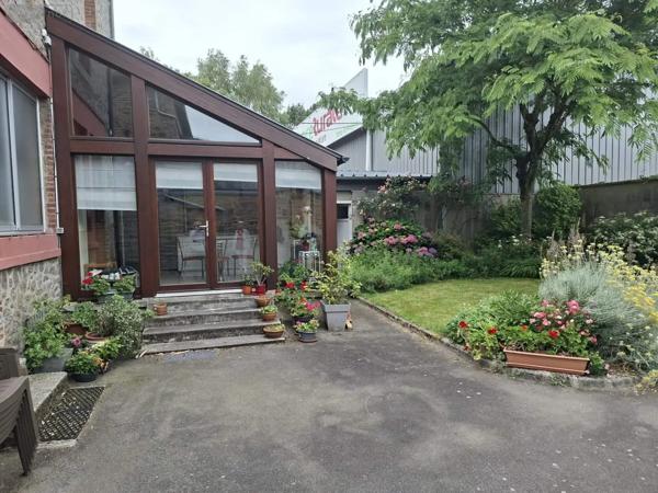 Achat - Maison Fougères 35300 11 pièces 220 m 2 500 m 2
