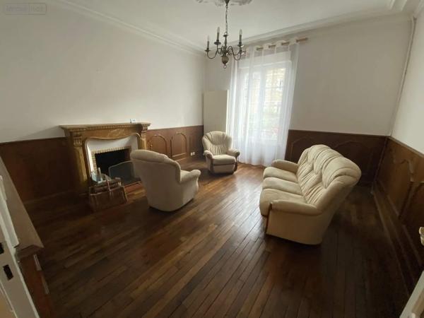 Achat - Maison Fougères 35300 11 pièces 220 m 2 500 m 2