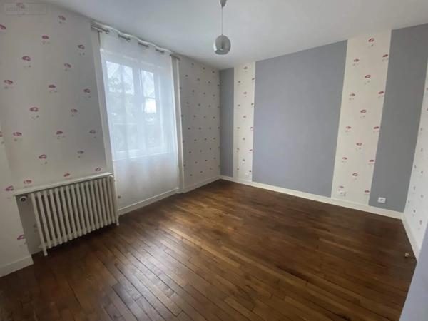 Achat - Maison Fougères 35300 11 pièces 220 m 2 500 m 2