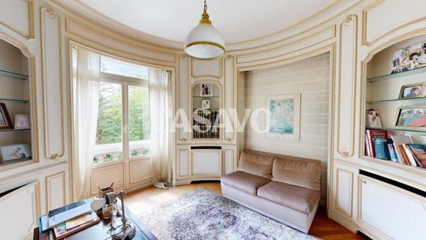 Vente Maison 15 pièces de 650m² - 94120 Fontenay-sous-Bois