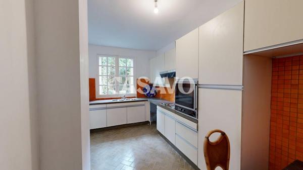 Vente Maison 15 pièces de 650m² - 94120 Fontenay-sous-Bois