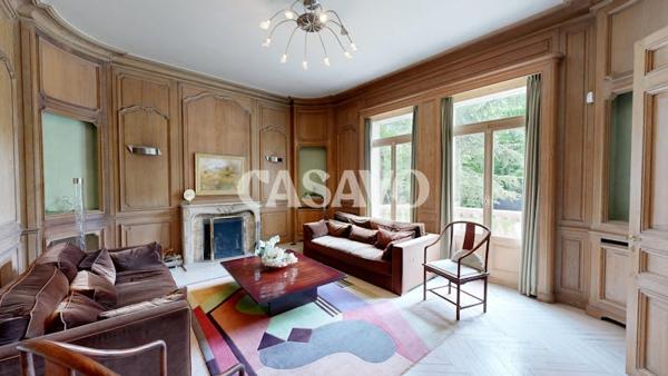 Vente Maison 15 pièces de 650m² - 94120 Fontenay-sous-Bois