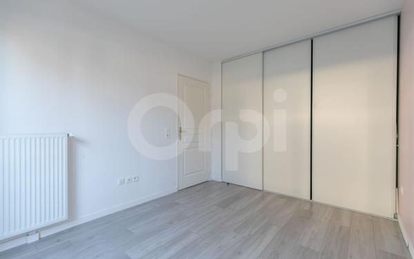 Appartement à vendre    2 pièces • 38,80 m2 Noisy-le-Grand
